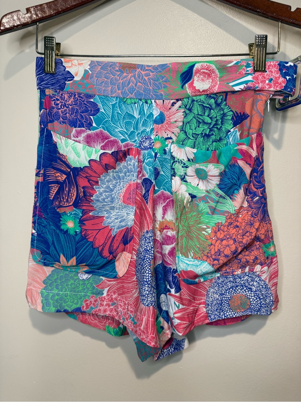 Vilagallo Avalon Villa Taranto Short multi color size 36 or us size 4